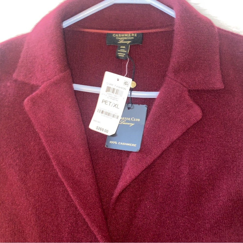 100 % cashmere blazer NWT